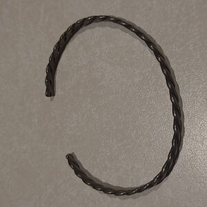 Simple Twist Cuff Bracelet